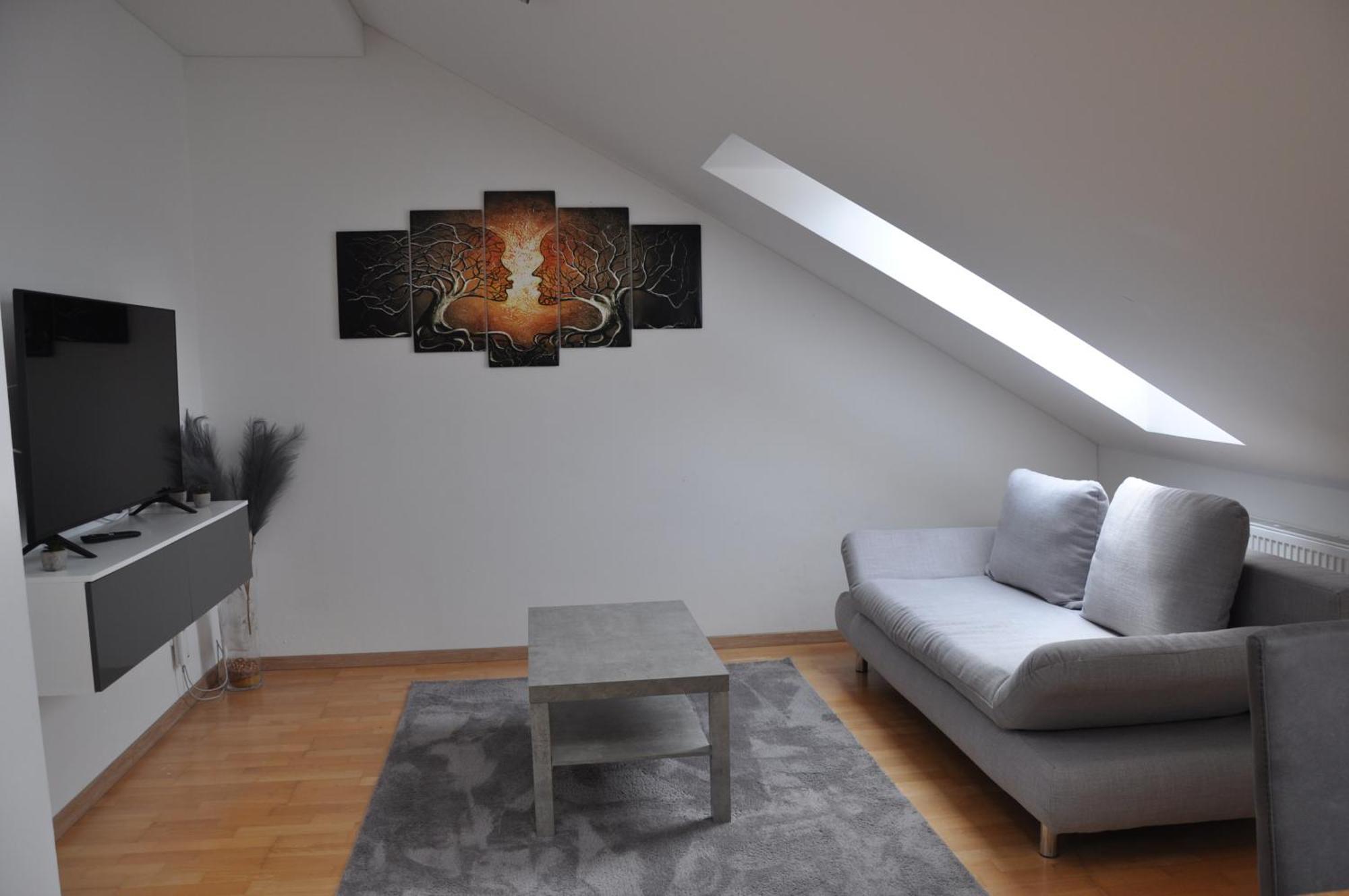 Ferienwohnung "Julka" Kostenloses W-Lan Giebelstadt Εξωτερικό φωτογραφία